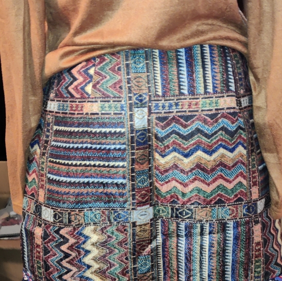 ***NWT-UPC Patchwork & Chevron Fringe Mini Skirt - Picture 3 of 4